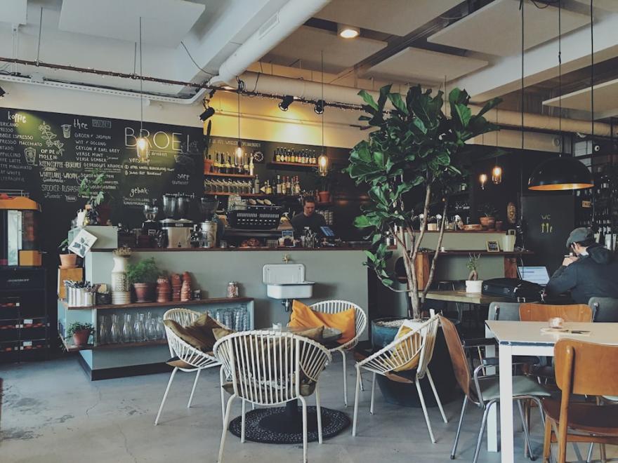 Verandah Café
